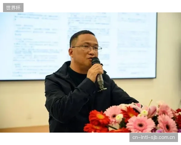 参与内部赛事的学员周出勤频率是未参与者的2倍，数据验证了“以赛代练”模式对提升用户粘性的直接贡献