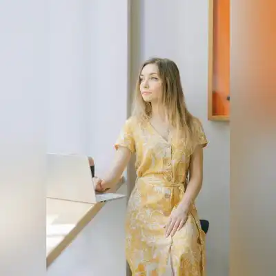 尹荔